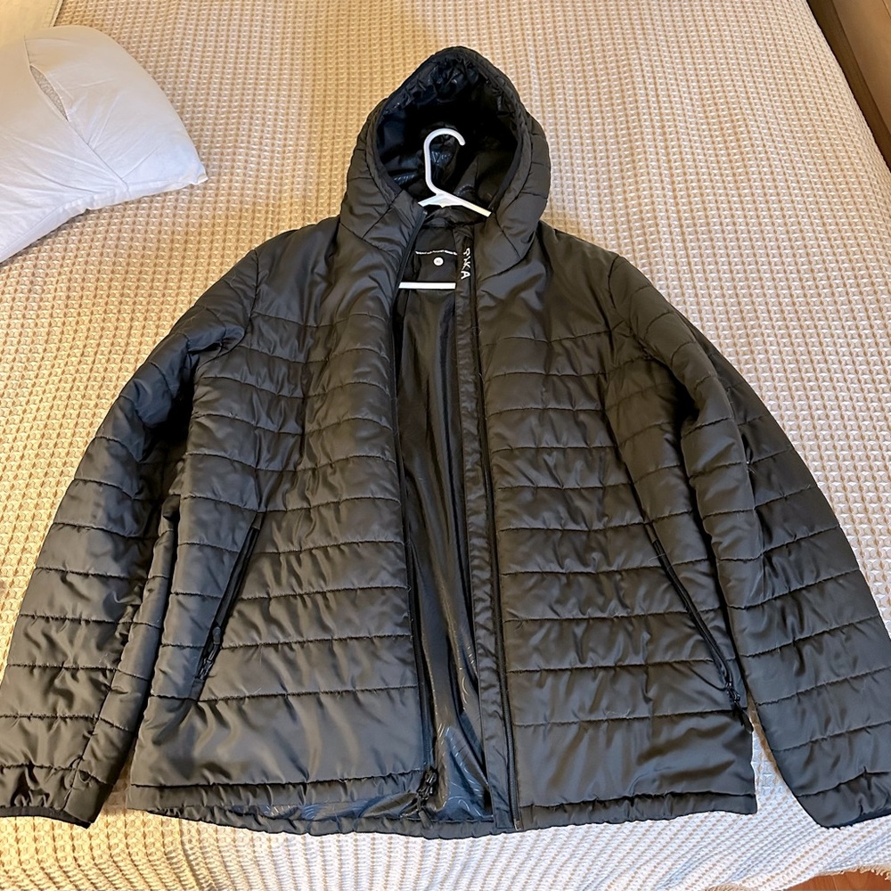 Paka Puffer Jacket. XL. Alpaca fiber down. Good condition.